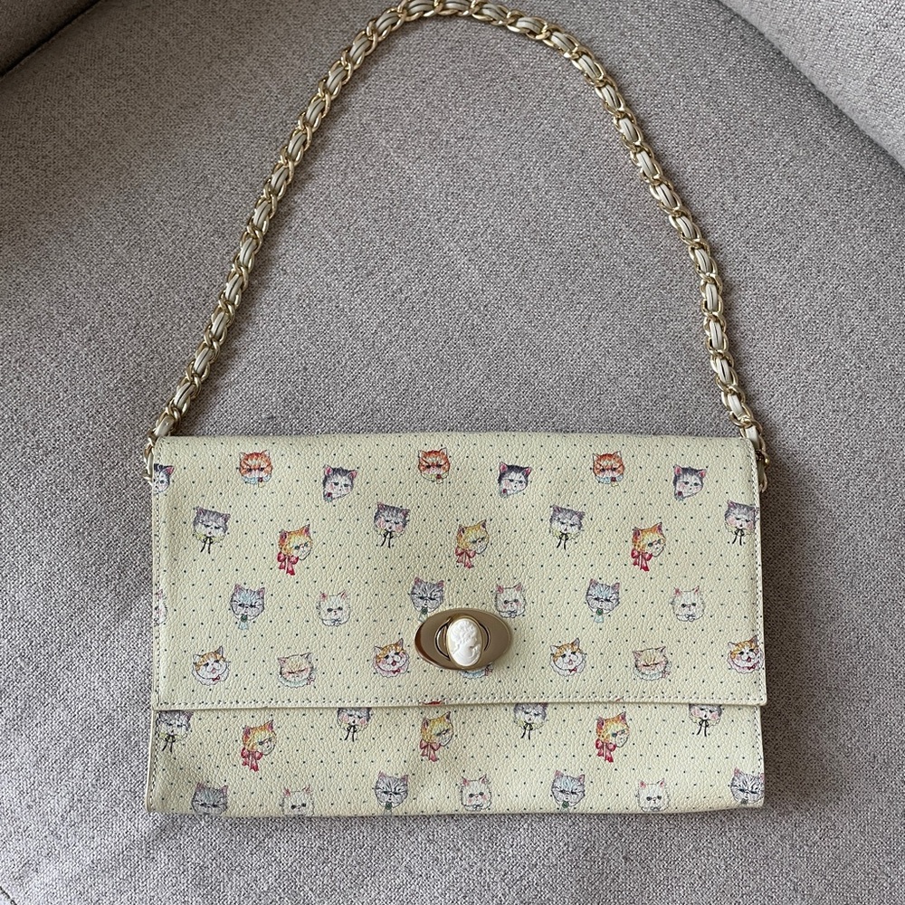 Franche Lippée Chic Cream Cat Print Leather Shoulder Bag